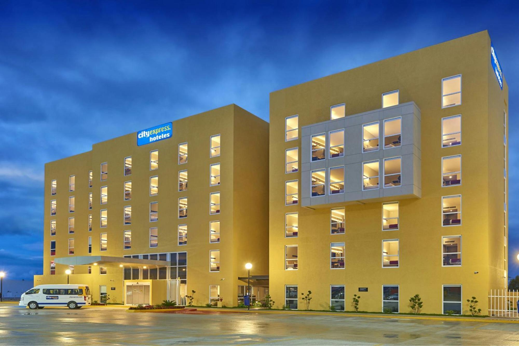City Express By Marriott Comitan المظهر الخارجي الصورة